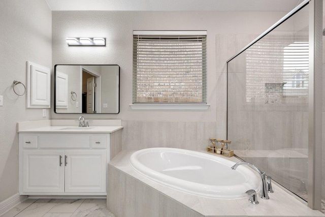 5305 Alonso DR, Austin, TX 78738