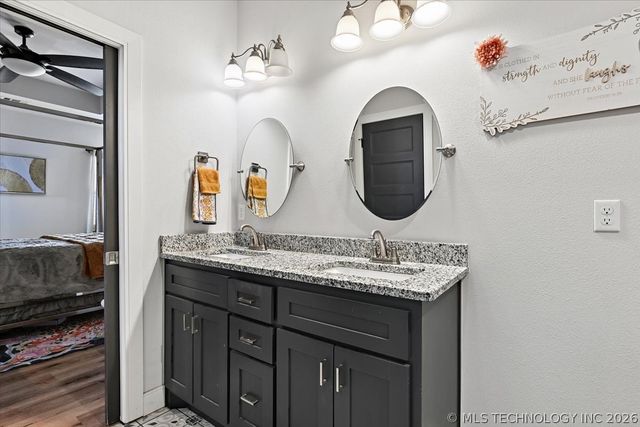 27423 E 109th Street S, Coweta, OK 74429