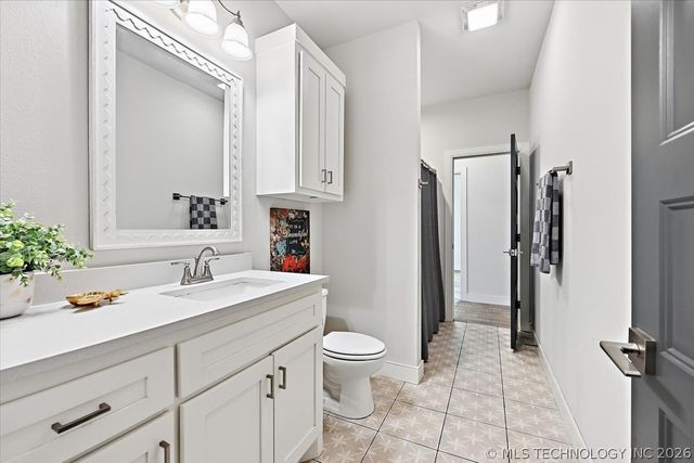 27423 E 109th Street S, Coweta, OK 74429