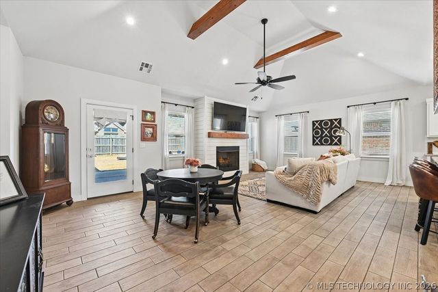 27423 E 109th Street S, Coweta, OK 74429