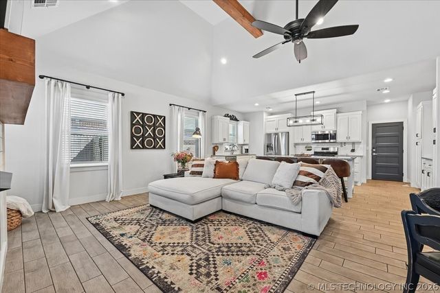 27423 E 109th Street S, Coweta, OK 74429