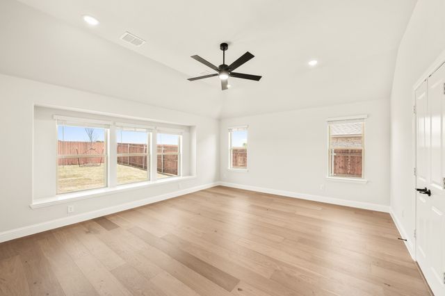 481 Red Maple Road, Waxahachie, TX 75165