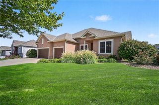 6989 141st Street, Basehor, KS 66007