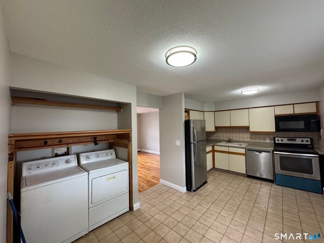 69 Mountain Laurel Drive 69, Wethersfield, CT 06109