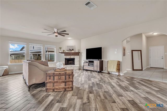701 Sweet Gum, Kyle, TX 78640