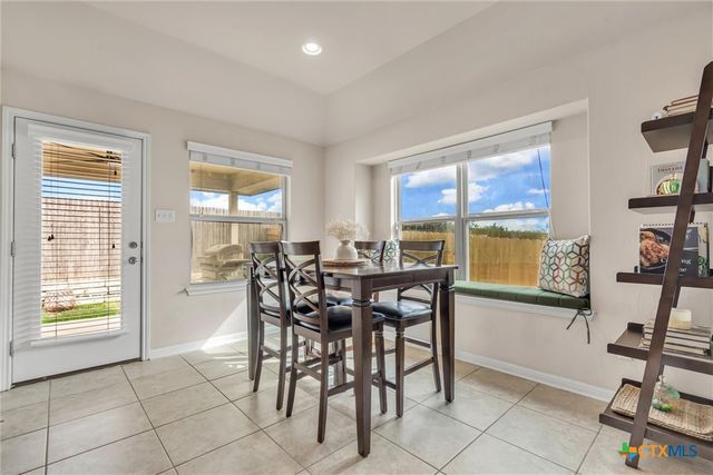701 Sweet Gum, Kyle, TX 78640