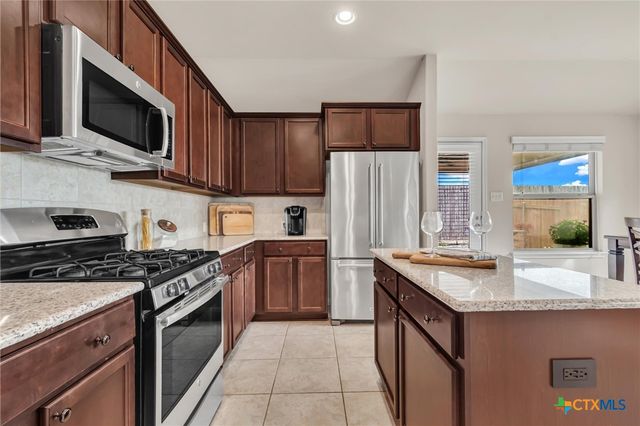 701 Sweet Gum, Kyle, TX 78640