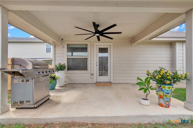 701 Sweet Gum, Kyle, TX 78640