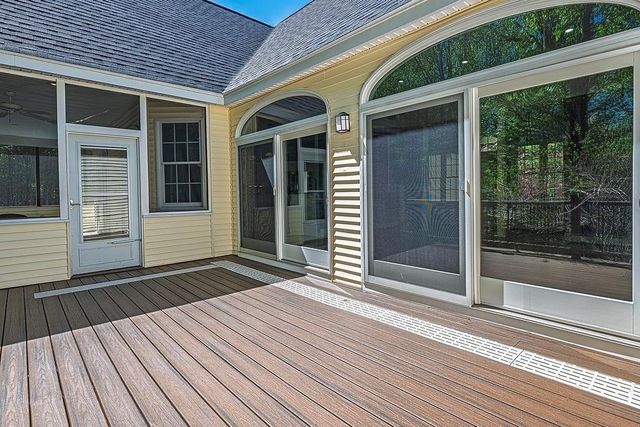 63 Olympia St, Moultonborough, NH 03254