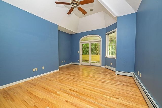 63 Olympia St, Moultonborough, NH 03254