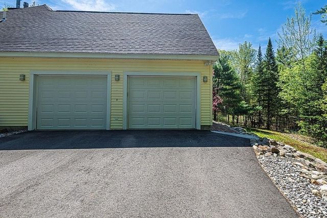 63 Olympia St, Moultonborough, NH 03254