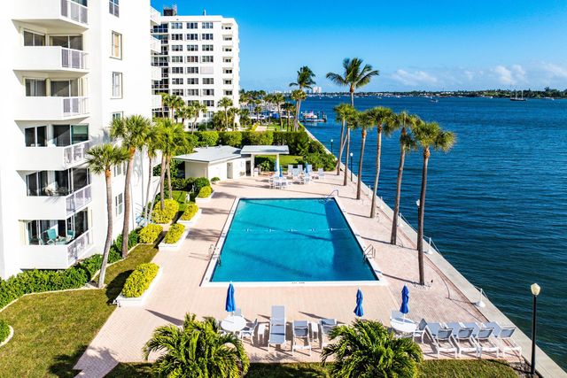 2600 N Flagler Drive 407, West Palm Beach, FL 33407