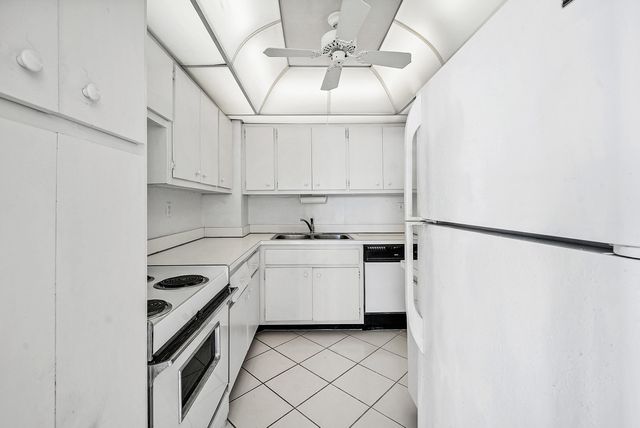 2600 N Flagler Drive 407, West Palm Beach, FL 33407