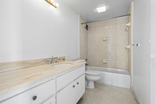 2600 N Flagler Drive 407, West Palm Beach, FL 33407