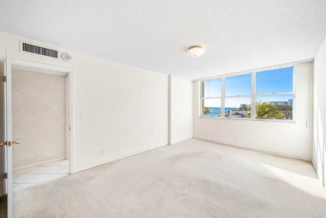 2600 N Flagler Drive 407, West Palm Beach, FL 33407