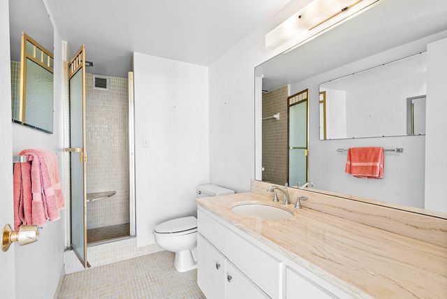 2600 N Flagler Drive 407, West Palm Beach, FL 33407