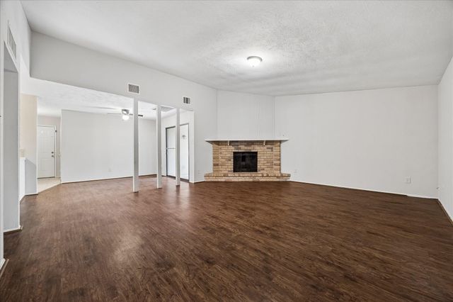 15627 Summer Briar Court, Missouri City, TX 77489