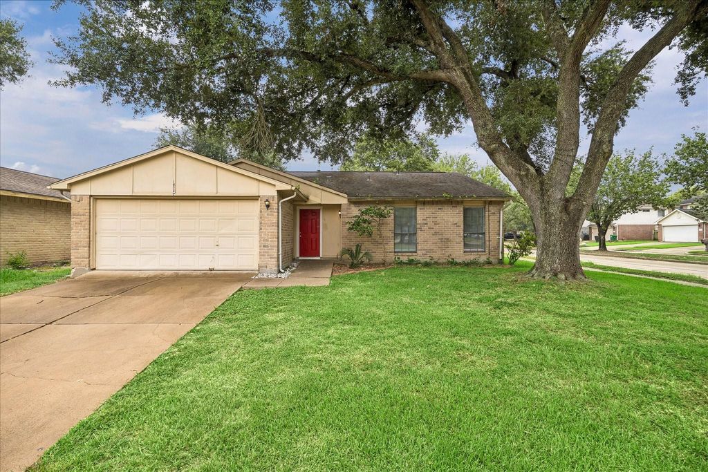 15627 Summer Briar Court, Missouri City, TX 77489