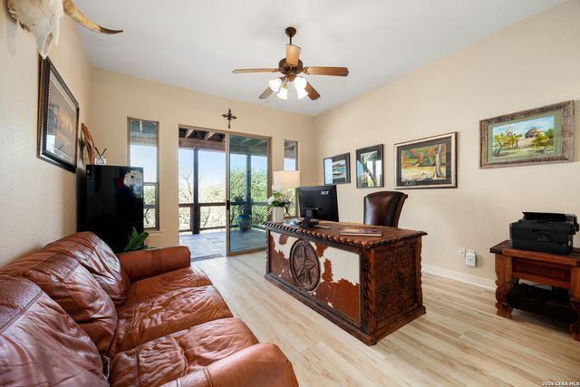 2633 LAKEVIEW DR, Canyon Lake, TX 78133