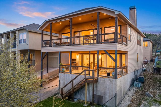 2633 LAKEVIEW DR, Canyon Lake, TX 78133