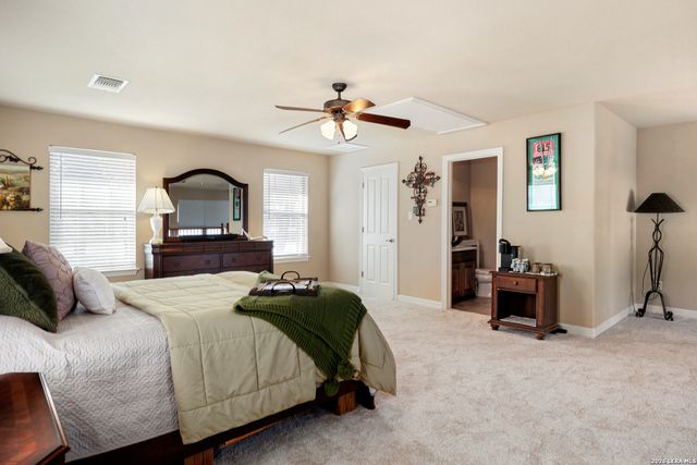 2633 LAKEVIEW DR, Canyon Lake, TX 78133