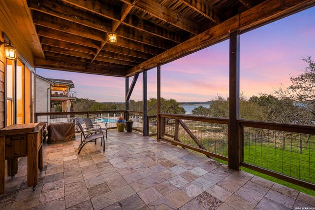 2633 LAKEVIEW DR, Canyon Lake, TX 78133