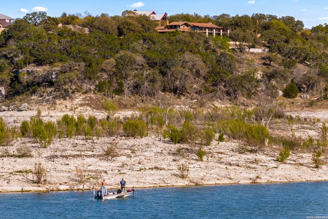 2633 LAKEVIEW DR, Canyon Lake, TX 78133