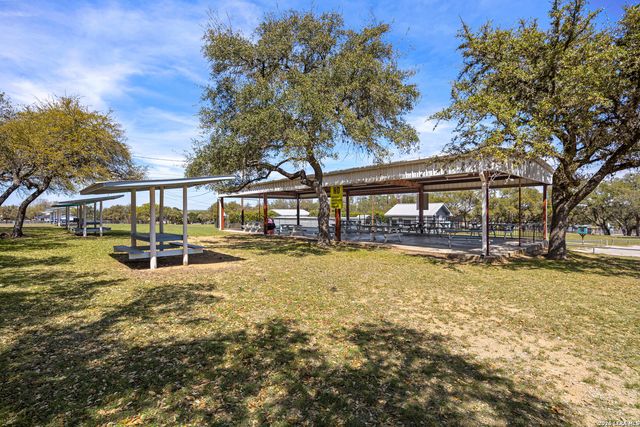 2633 LAKEVIEW DR, Canyon Lake, TX 78133