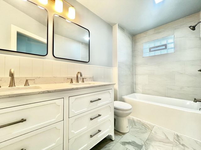 110 Hillsdale Street, Hillsdale City, MI 49242