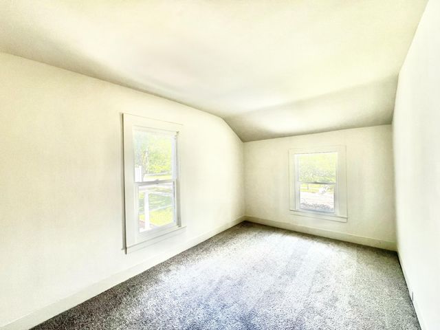 110 Hillsdale Street, Hillsdale City, MI 49242