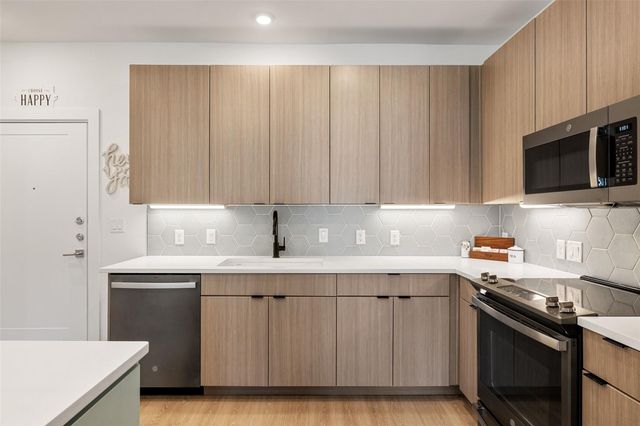4802 S Congress Ave 411, Austin, TX 78745