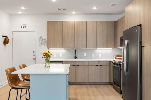 4802 S Congress Ave 411, Austin, TX 78745