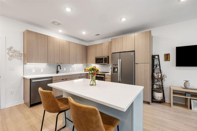 4802 S Congress Ave 411, Austin, TX 78745