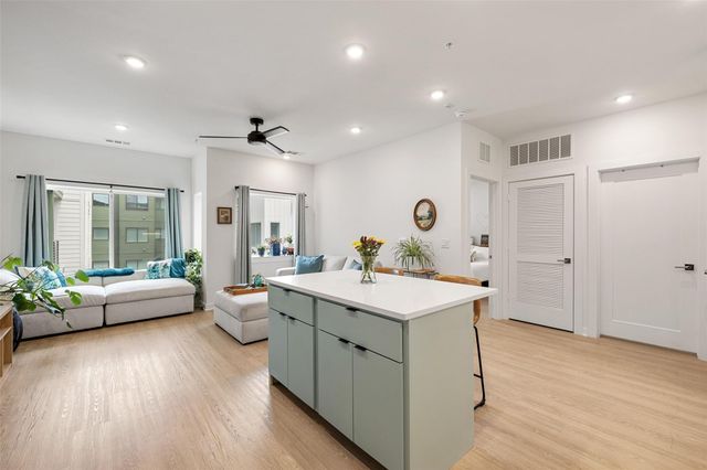 4802 S Congress Ave 411, Austin, TX 78745