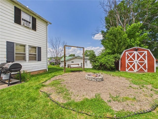 4429 12th Avenue, Parkersburg, WV 26101