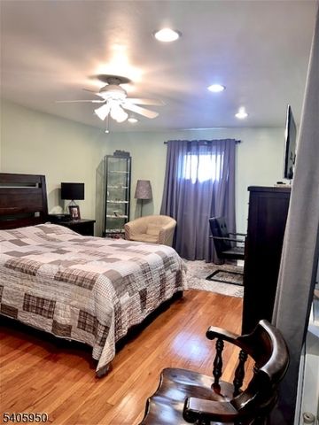 128 White Oak Ter, Belleville Twp., NJ 07109