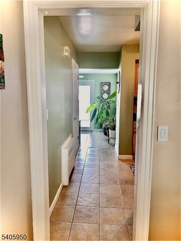 128 White Oak Ter, Belleville Twp., NJ 07109