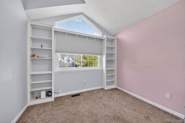 8274 S Ogden Circle, Littleton, CO 80122