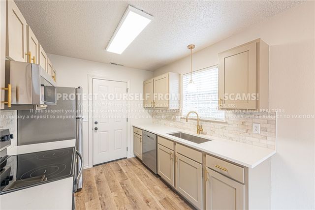 3169 W Mica Street, Fayetteville, AR 72704