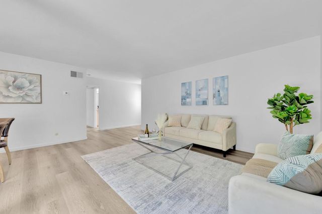 4859 Collwood B, San Diego, CA 92115