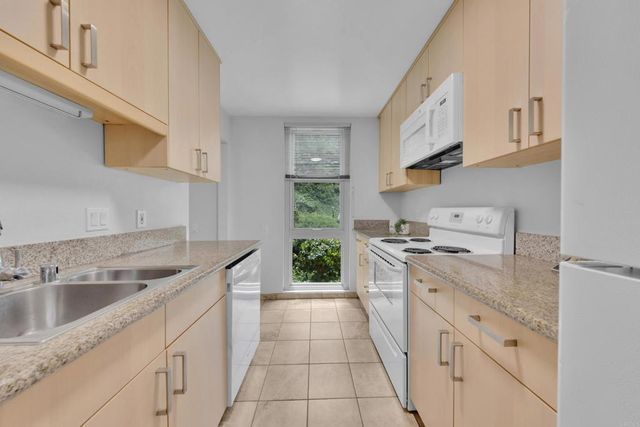 4859 Collwood B, San Diego, CA 92115
