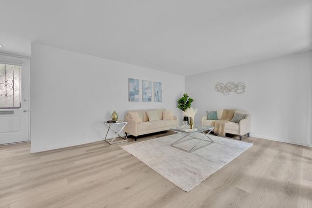 4859 Collwood B, San Diego, CA 92115