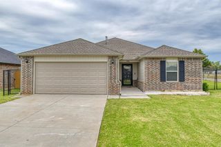 1900 Timber Dale Drive, Shawnee, OK 74804