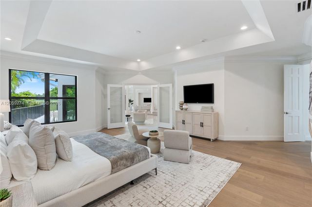 17892 Hampshire Ln, Boca Raton, FL 33498