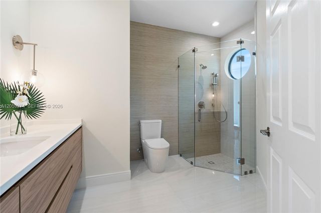 17892 Hampshire Ln, Boca Raton, FL 33498