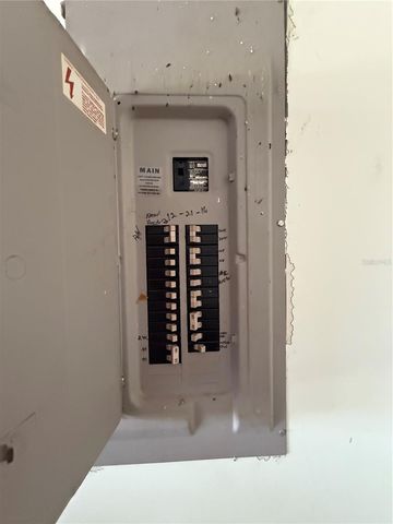 612 8TH STREET N, Dundee, FL 33838