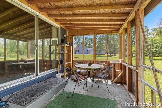 230 Creekview Drive, Battle Creek, MI 49037