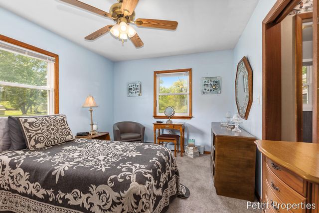 230 Creekview Drive, Battle Creek, MI 49037