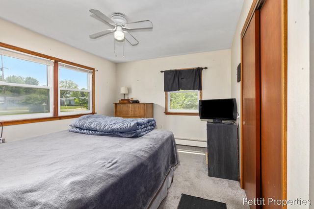 230 Creekview Drive, Battle Creek, MI 49037