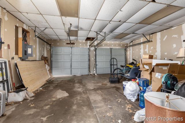 230 Creekview Drive, Battle Creek, MI 49037